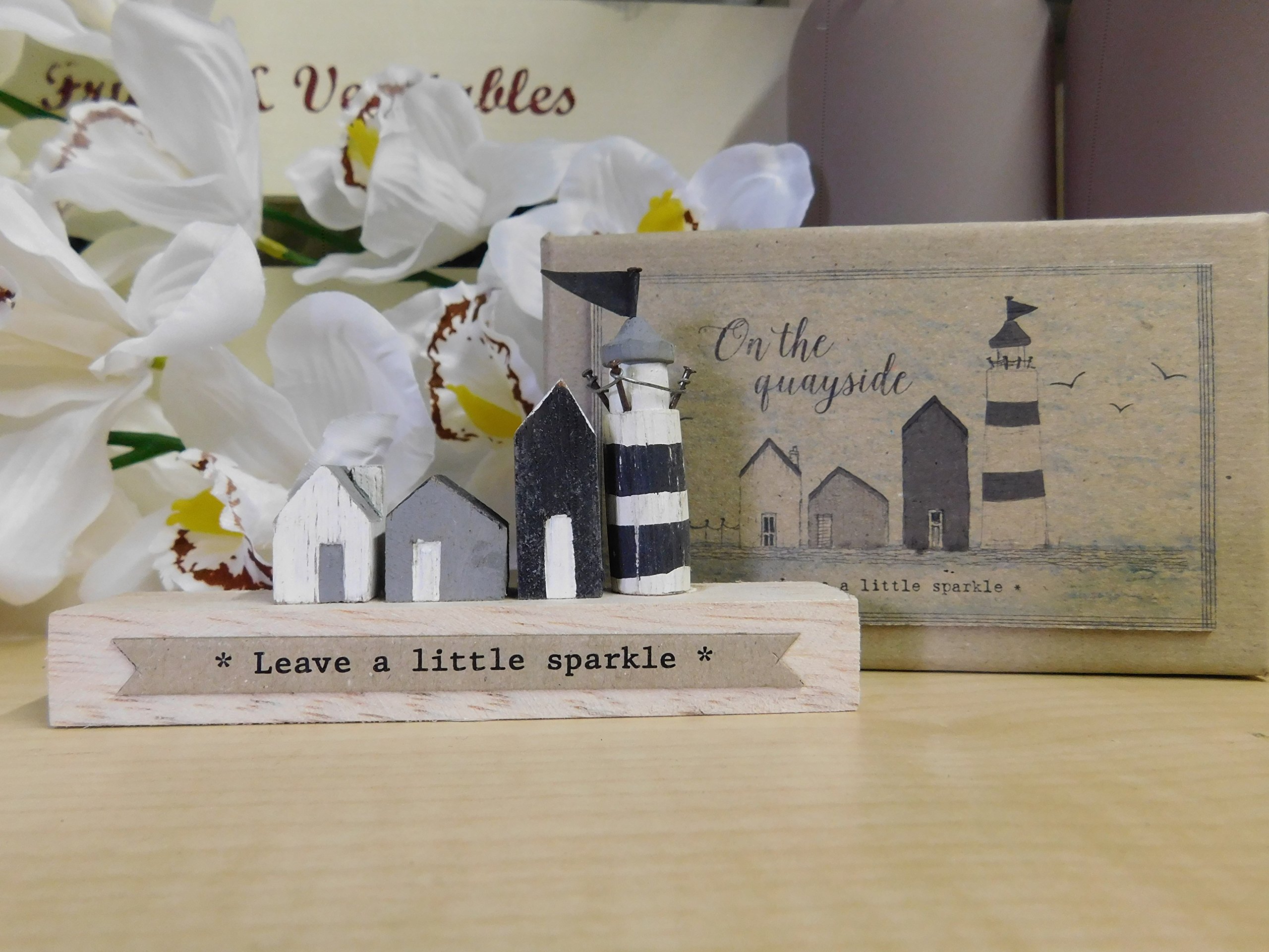 East of India On The Quayside Wooden Figures Ornaments Plaques Seaside Beach Caravan Love Gift Keepsake (Leave a Little Sparkle (4475))