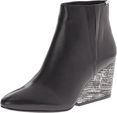 calvin klein women's fiorella booties