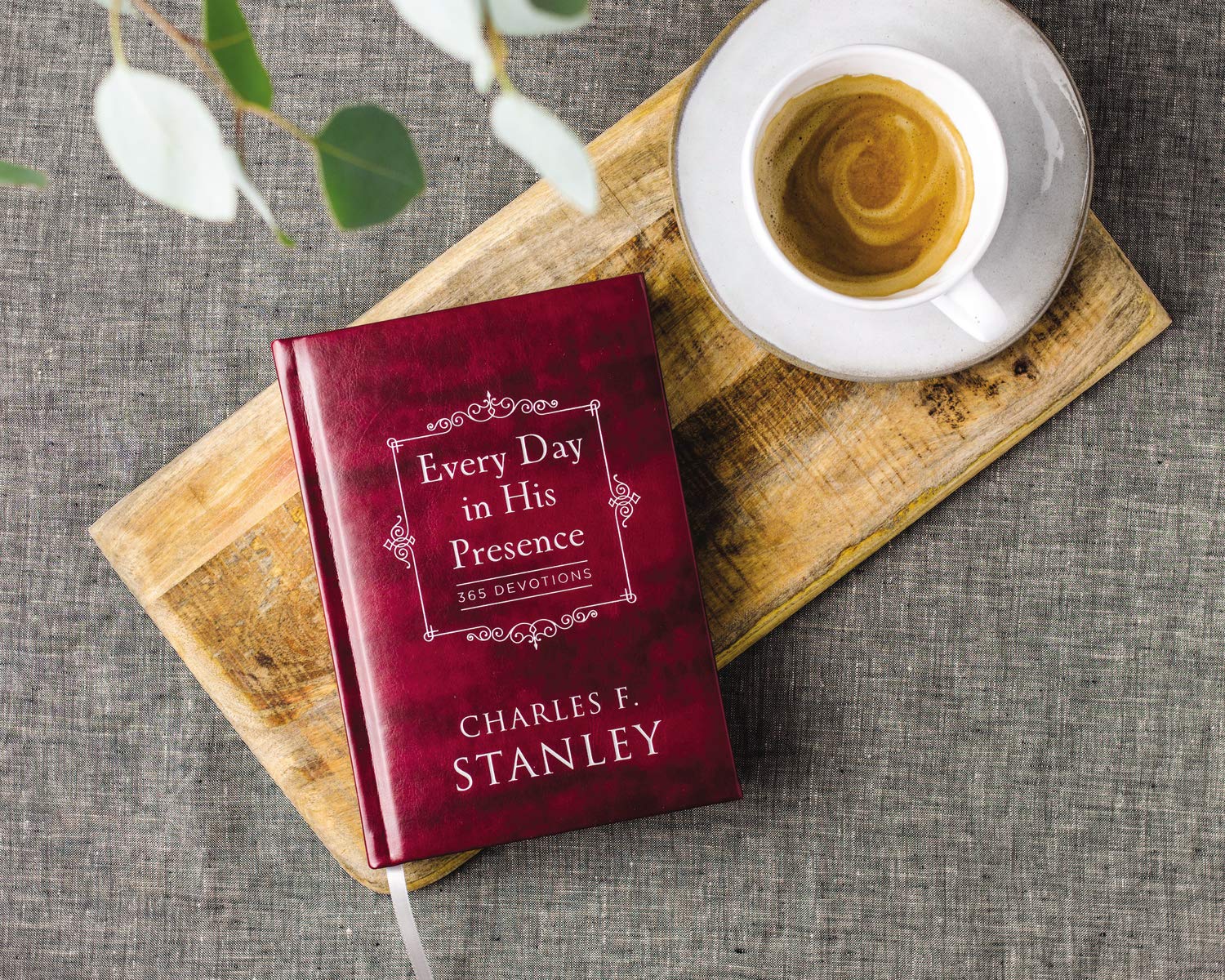 Every Day in His Presence: A Daily Devotional for Finding Peace and Purpose (365 Devotions - Inspiration for Every Day of the Year) (Devotionals from Charles F. Stanley)