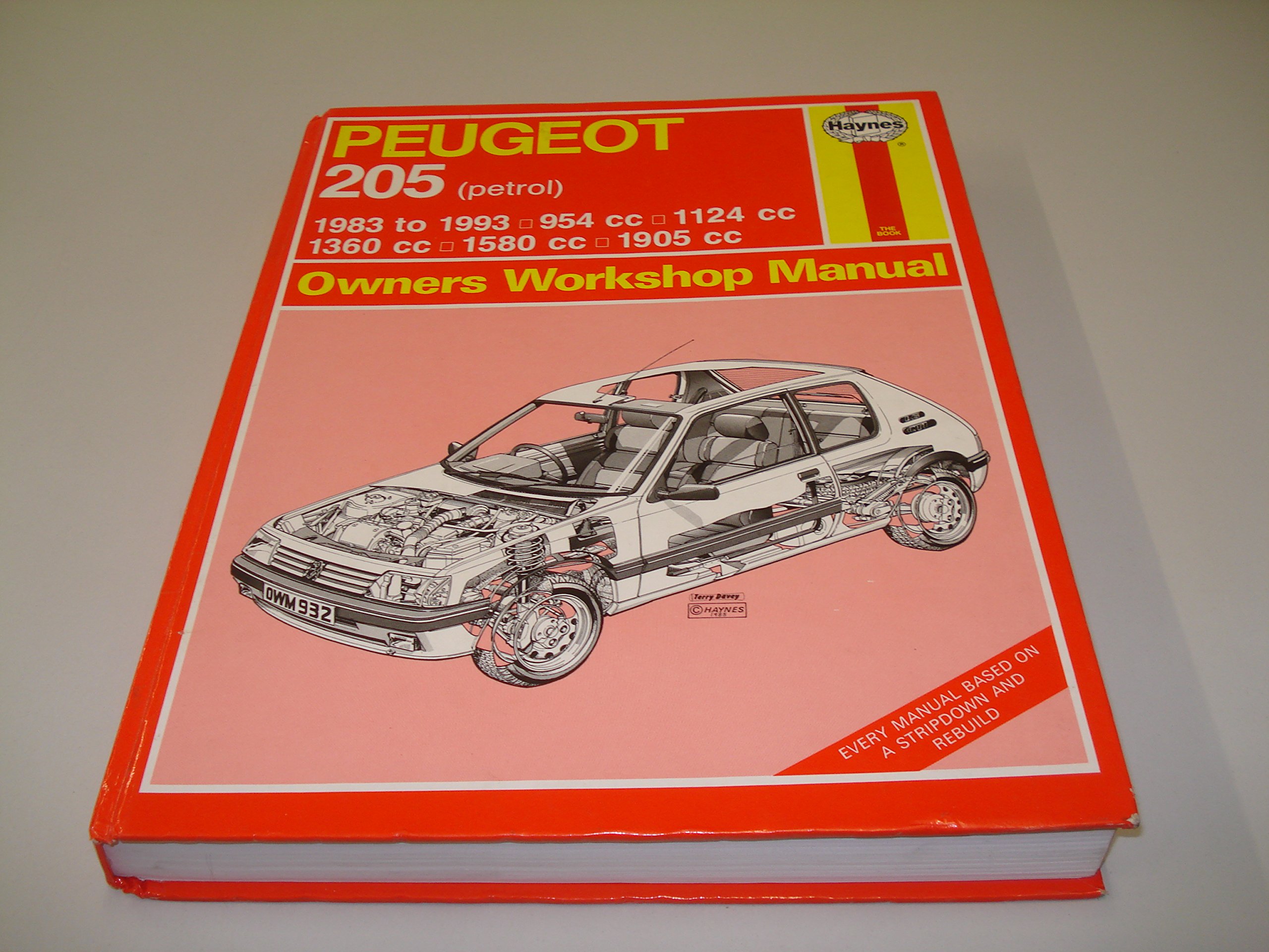 Peugeot 205 Owners Workshop Manual (Haynes Owners Workshop Manual Series)  Hardcover – 1993