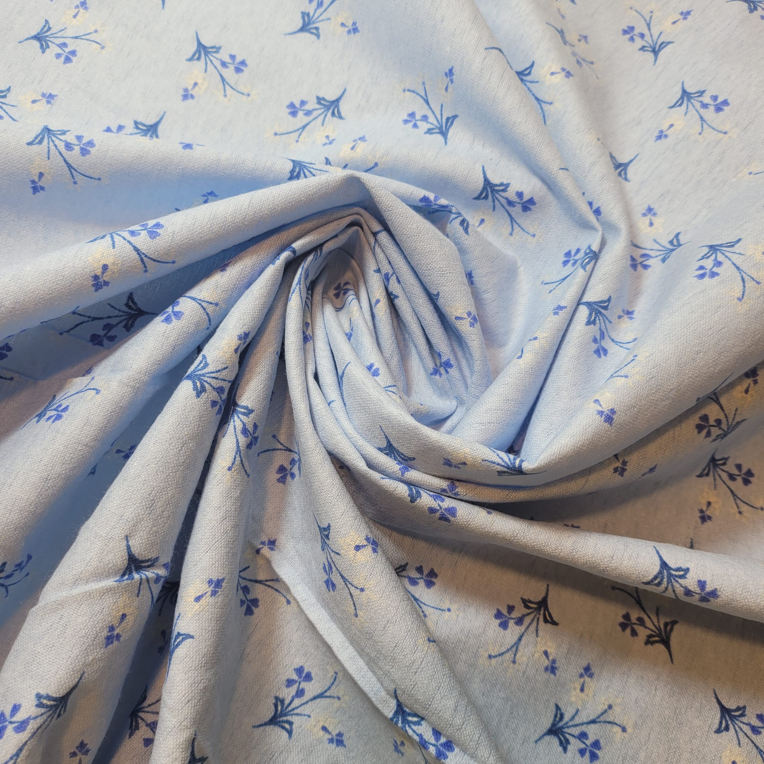 New 100% Brushed Cotton Flannel Fabric Tartan Winceyette Craft Dress Material 44" - 112 cm Wide Sold As 1 Meter Pre - Cut Lengths (Sky Blue Japanese Floral)