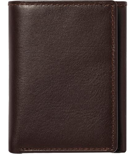 Amazon.com: Eddie Bauer Men Signature Trifold Wallet (Available in