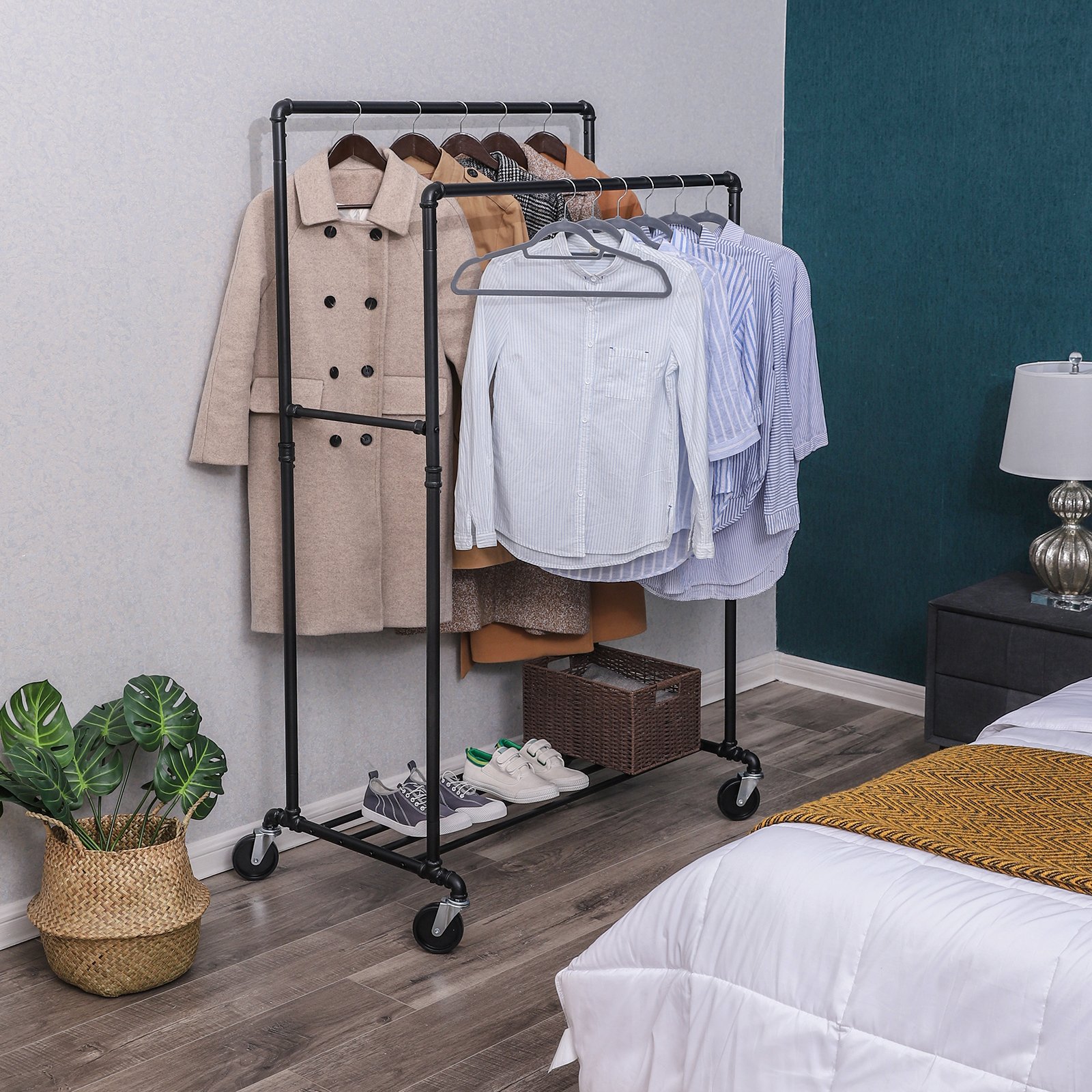 SONGMICS Industrial Pipe Clothes Rack Double Rail on Wheels with