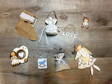 Addobbi Natalizi Handmade.La Favola Incantata 24 Addobbi Natalizi Assortiti Ciondoli Pendenti Diversi Palla Di Natale Decorazione Natalizia Introvabili Handmade Artigianali Casuali Made In Italy Colore Bianco Shabby Chic Amazon It Casa E Cucina