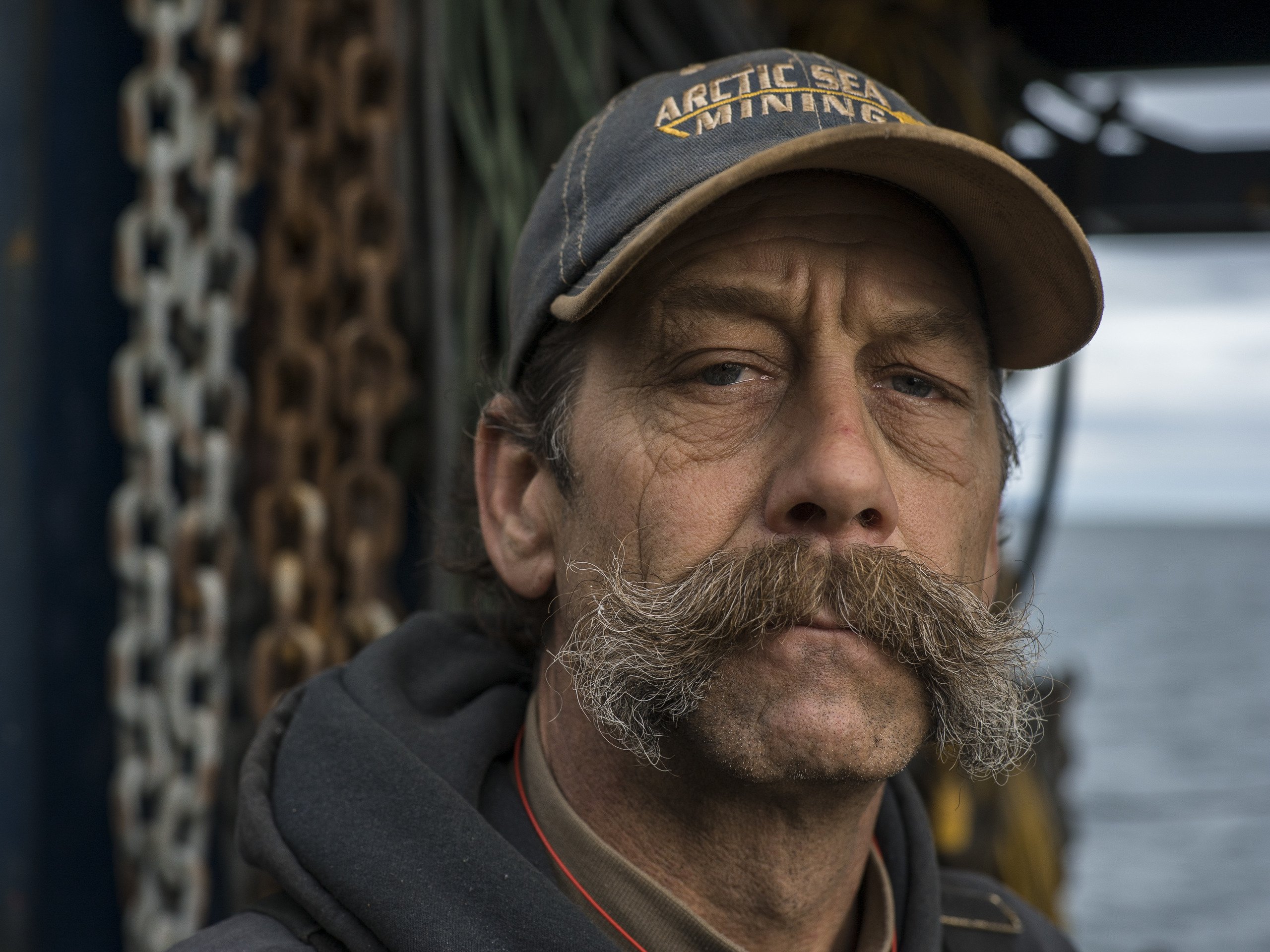 Watch Gold Divers - Season 701 | Prime Video