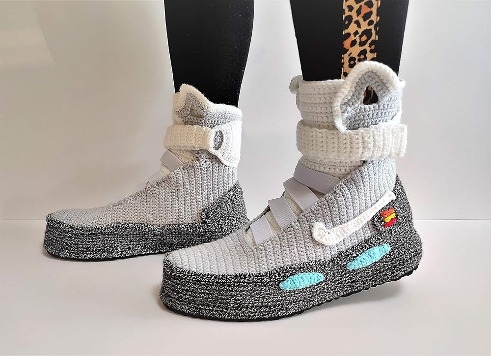 nike air mag crochet pattern