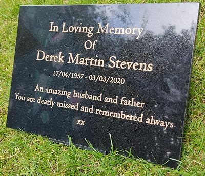 Personalised Granite Memorial Plaque 29x21cm Gold Lettering Crematorium Grave