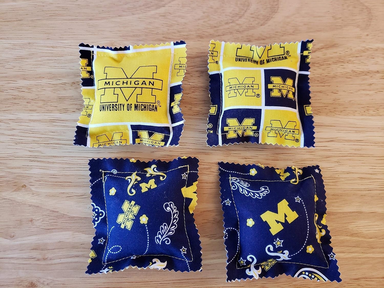 Cats Wolverines Kittens Cat Set Of 4 Catnip Ravioli Pillow Toys