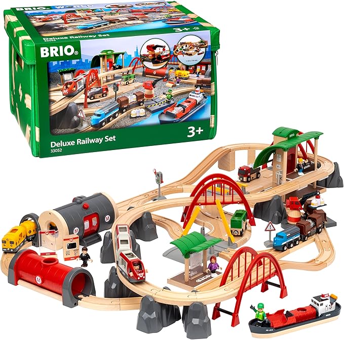 BRIO World 33052 Deluxe Railway Set 