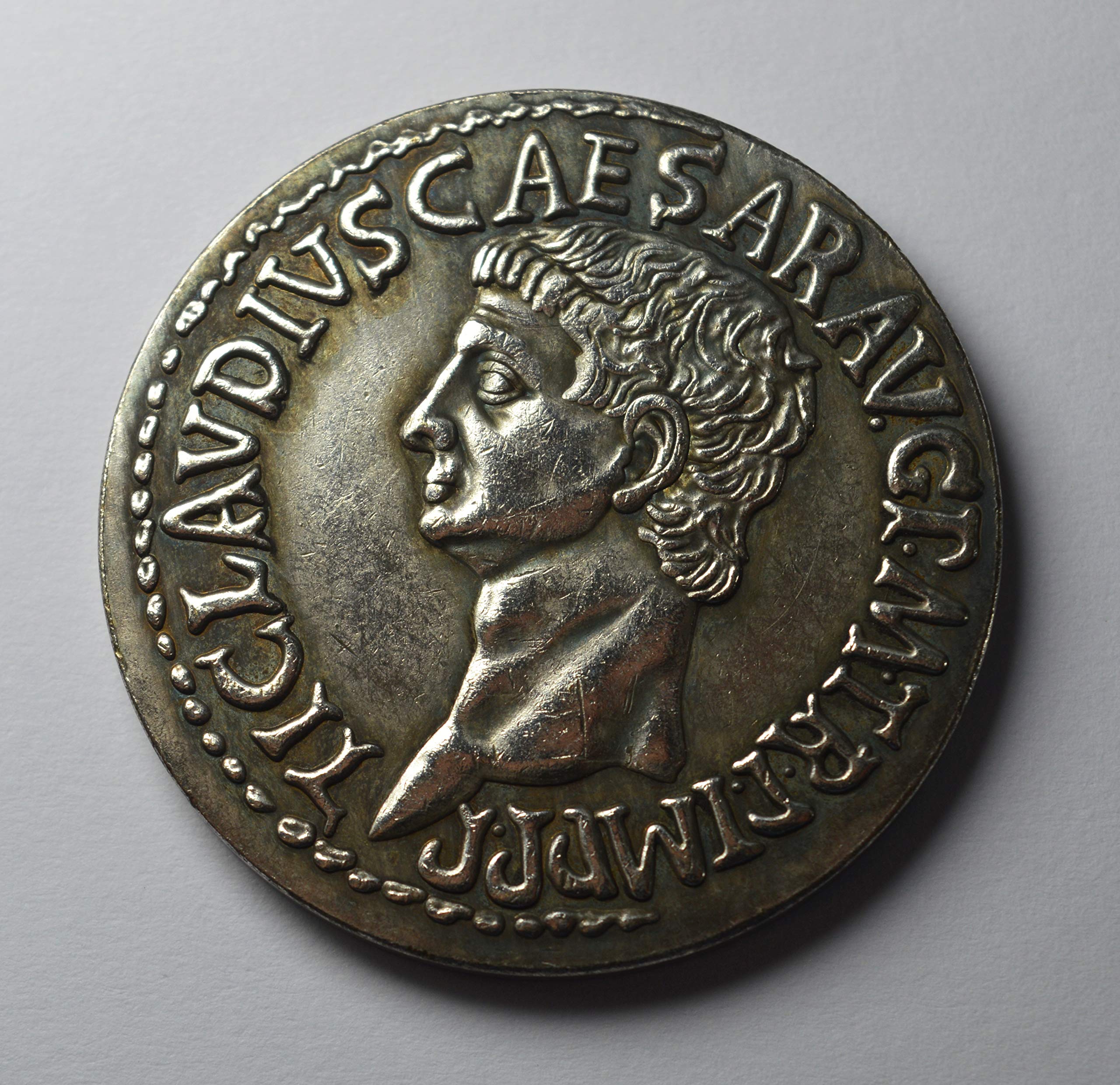 The Commemorative Coin Company Large Roman Silver Emperor Claudius Coin with Ceres SC. 3.4cm 17g .925 Silver Plated. Replica, Reproduction, Collectable, Copy. Museum Quality.
