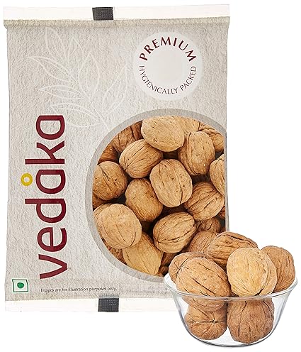 Amazon Brand-Vedaka Premium Inshell Walnuts, 500g