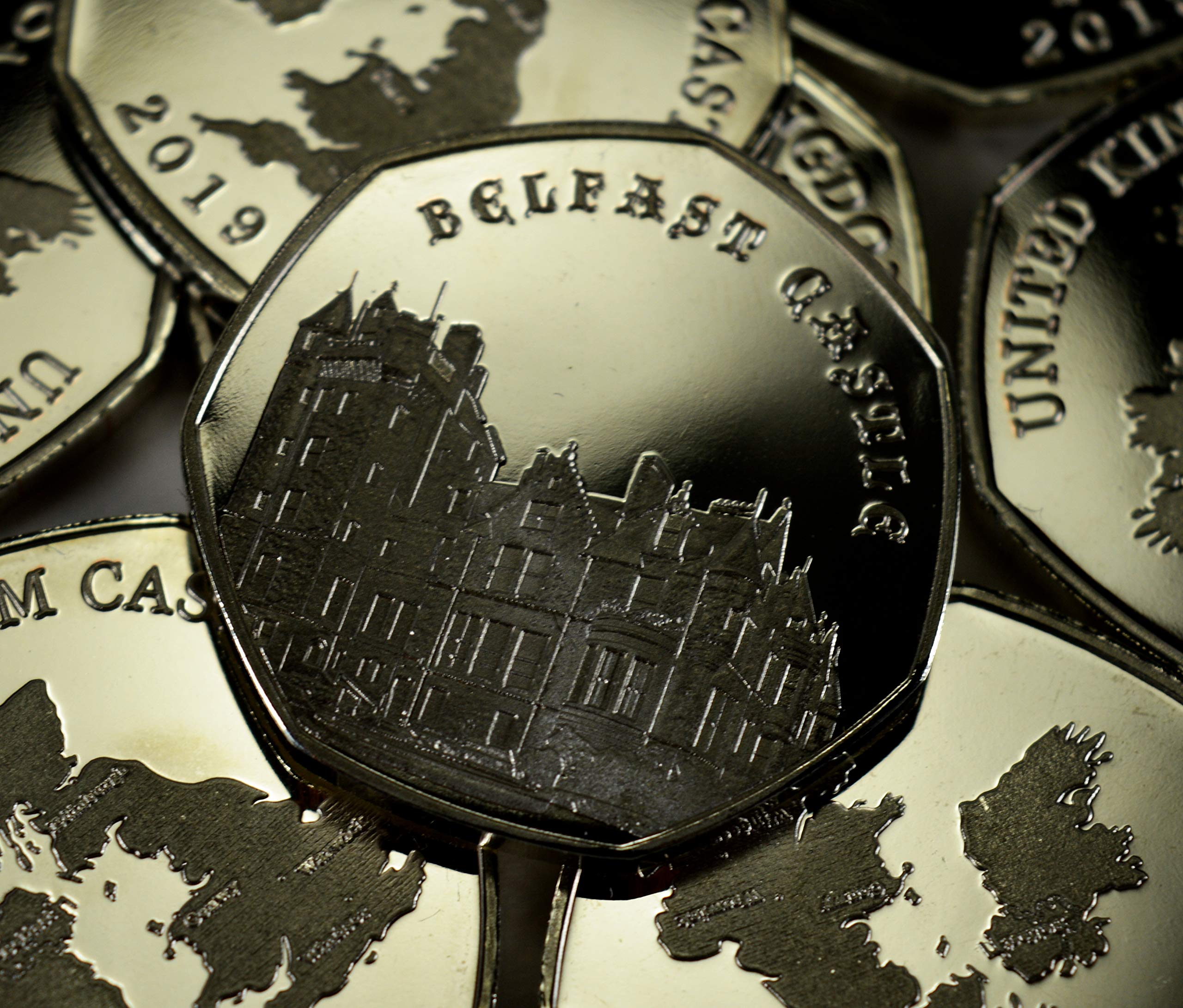 BELFAST CASTLE Silver Commemorative Coin Albums/50p Coin Hunt Collectors 2019 CASTLE SERIES