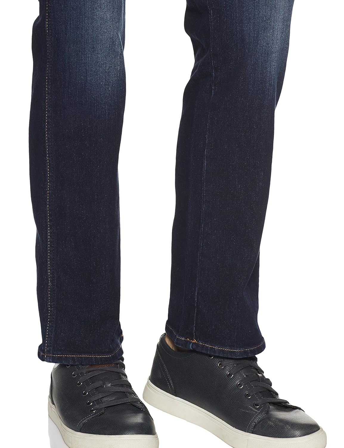 wrangler men's slim fit jeans