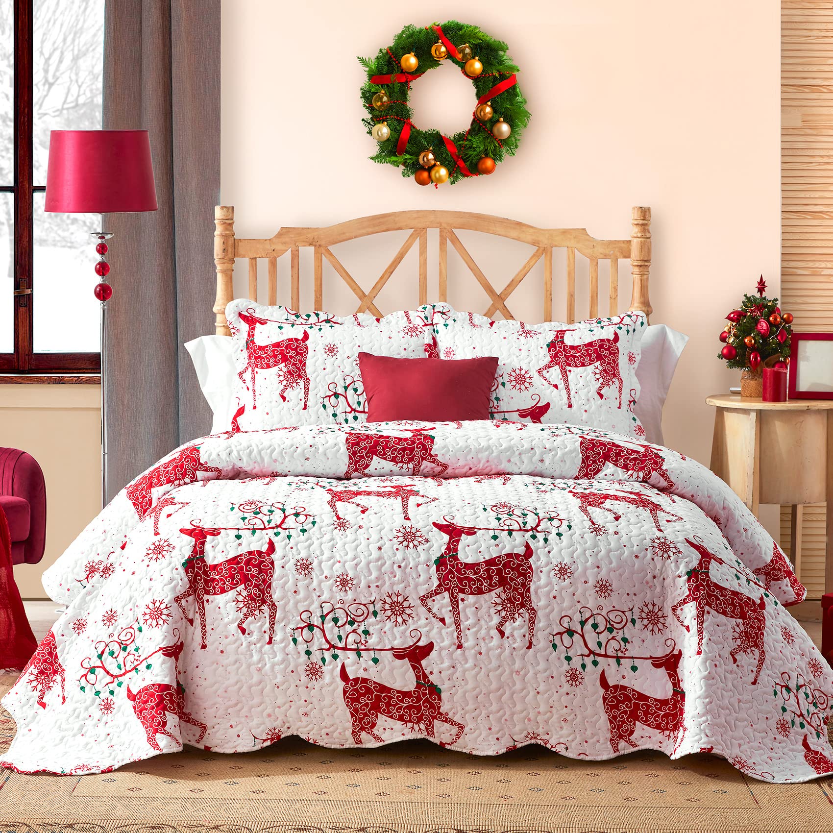 Reindeer Glow 3-Piece Quilted Bedding Set NCU0DV1015