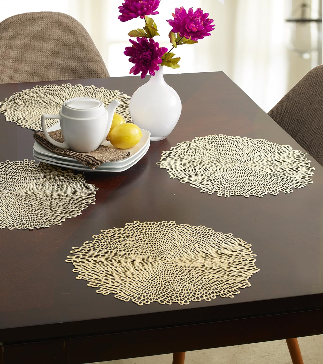 Benson Mills Pressed Vinyl Placemat (Set of 4), 15.5", Bloom-Gold, 4 Count: Home & Kitchen
