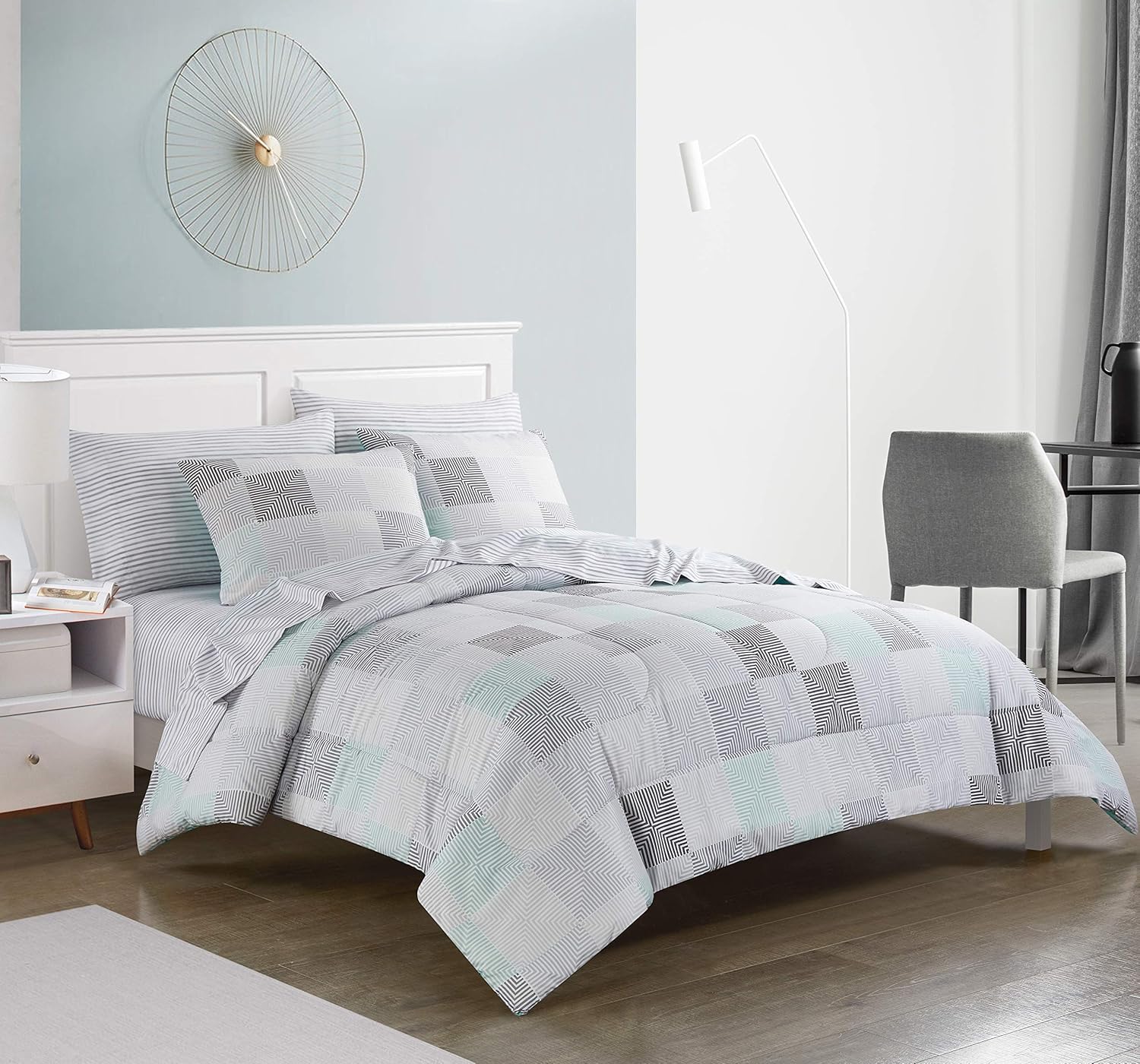 loft living Geo Blocks 7 Piece Bed in A Bag, Grey, Queen