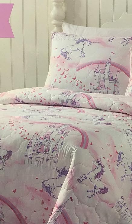 Little Dreamers Royal Unicorn Princess Castle Themed Quilt