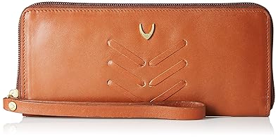 Isle Coco by Hidesign Womens Clutch (Tan)