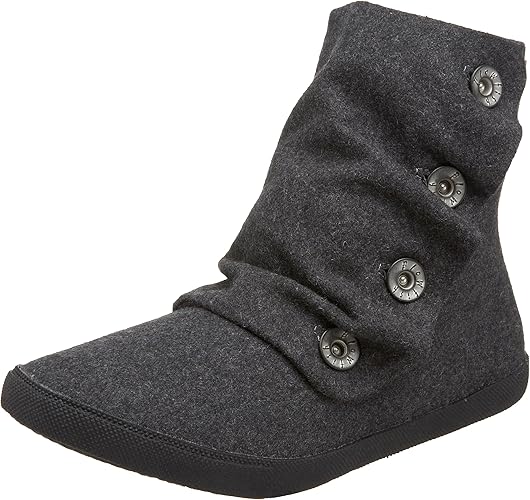 blowfish hobbit boots