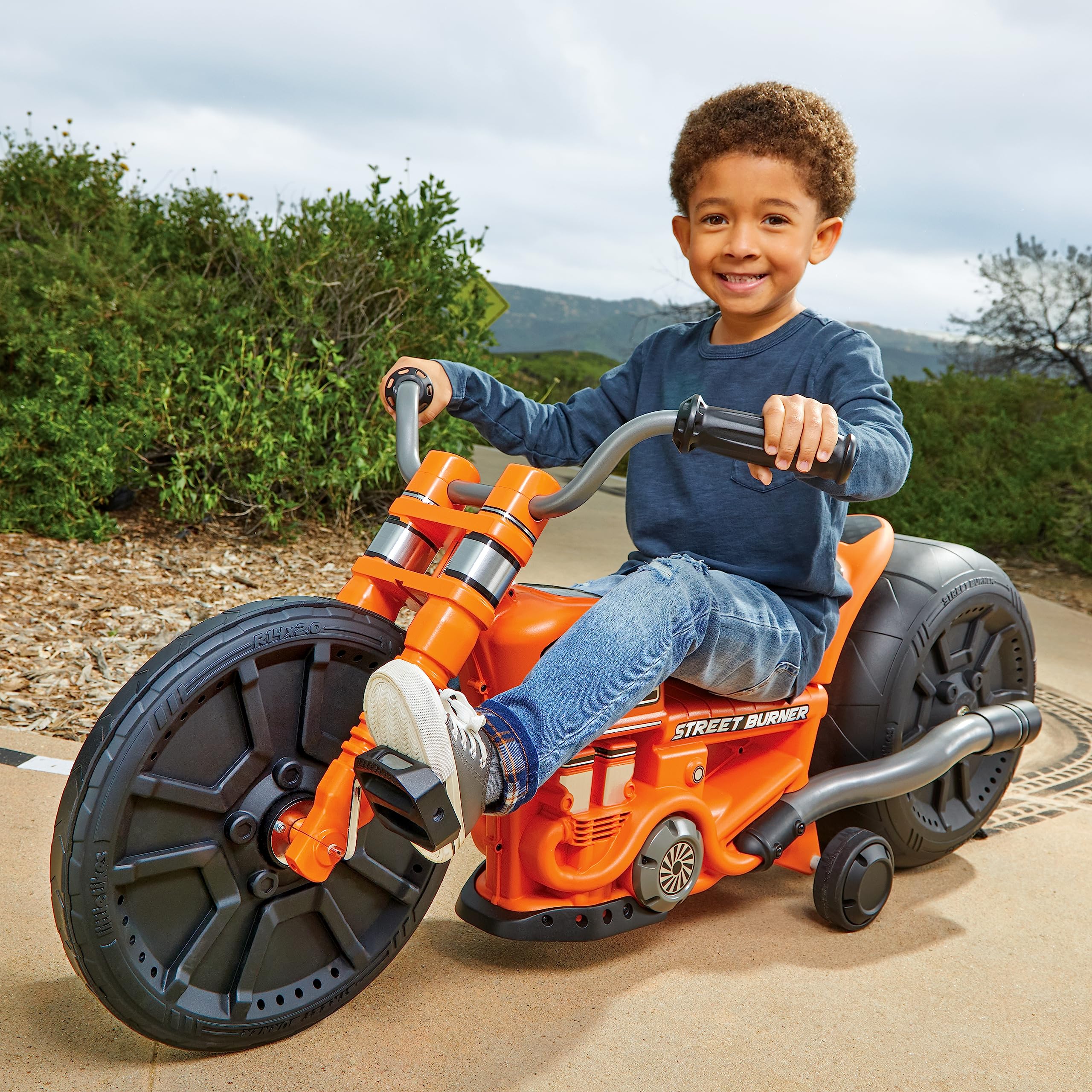 Little Tikes Street Burner Ride-On with Motorcycle Styling, Adjustable Seat, Durable Wheels, Removeable Training Wheels for Kids, Children, Toddlers, Girls, Boys, Ages 3+ Years