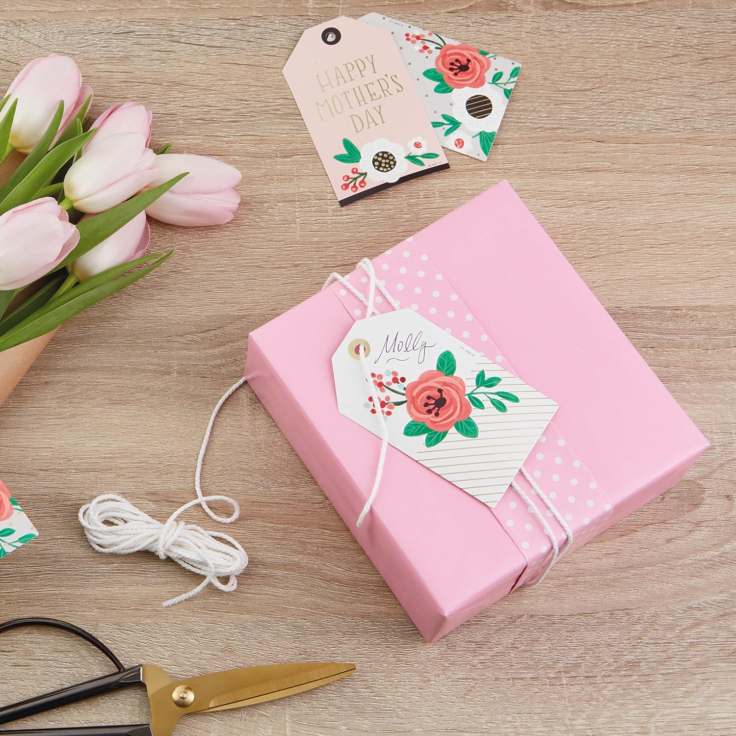 Hallmark Floral Gift Tags Set (6 Tags with String for Flower Bouquets, Plants and More) for Mother's Day, Birthdays, Weddings, Bridal Showers: Kitchen & Dining