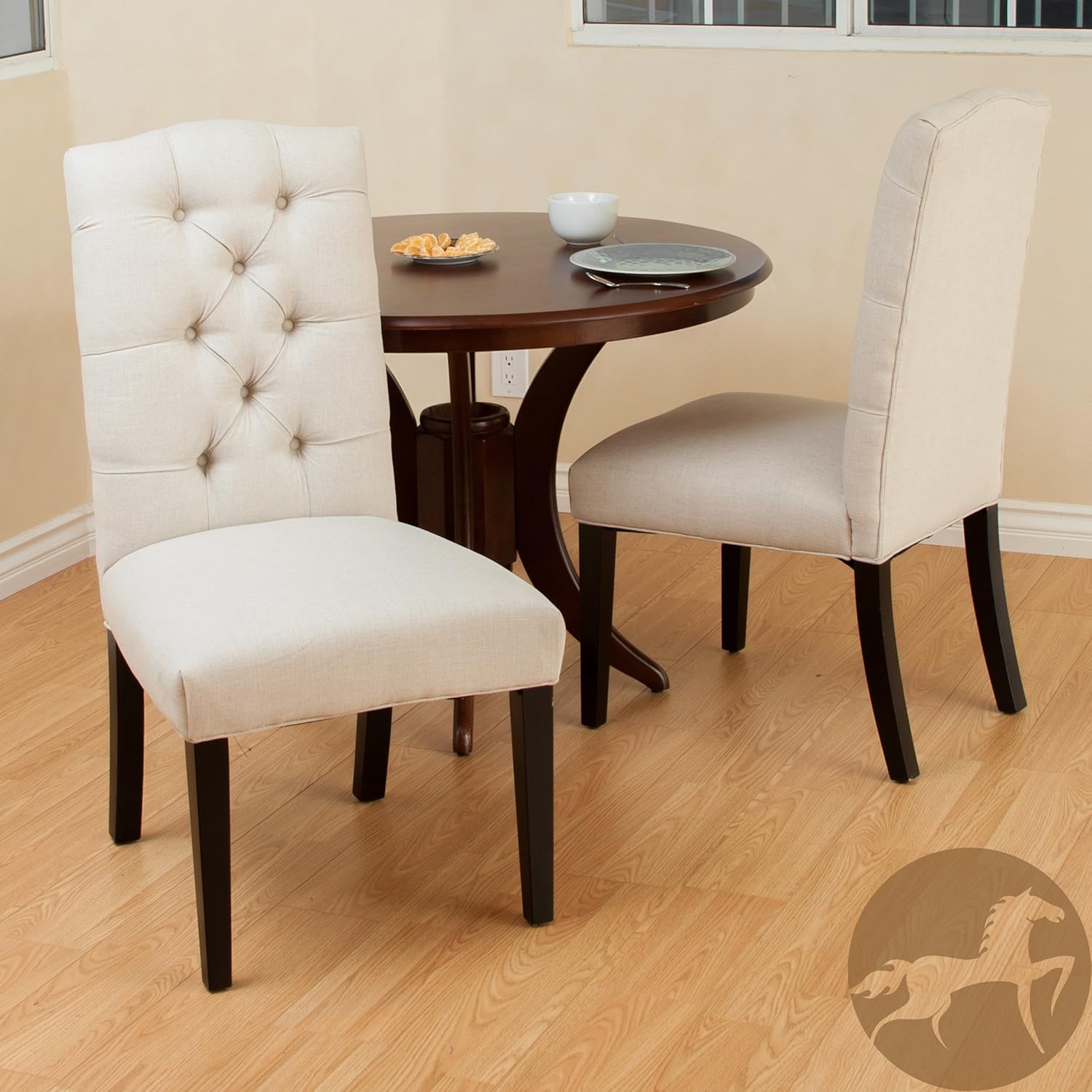 Amazon Com Christopher Knight Home 238903 Bolton Queen Button