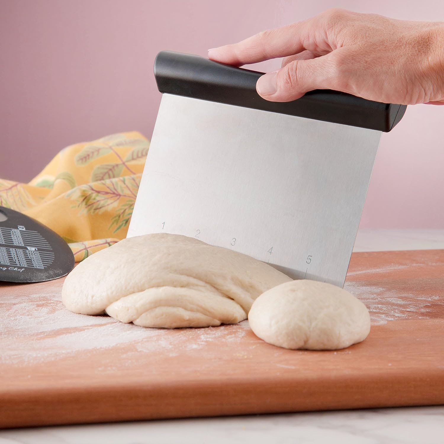 Spring Chef Stainless Steel Pastry Scraper/Bench Scraper Chopper, Best as Pizza and Dough Cutter: Kitchen & Dining