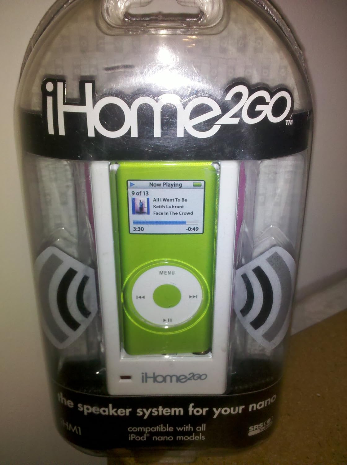 iHome 2GO (White) For All Apple iPod Nano Models