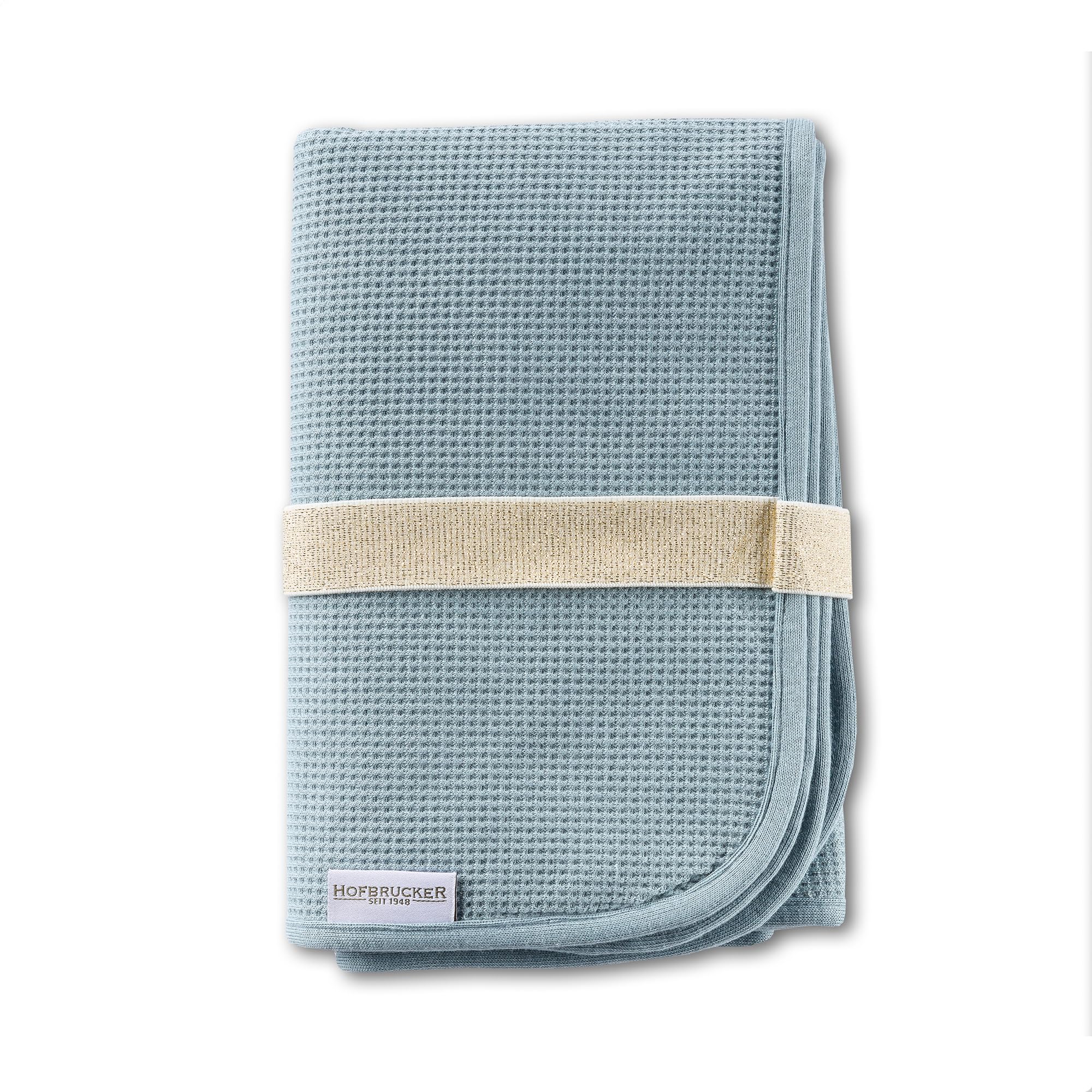 Hofbrucker Changing Mat for Travel, Foldable Changing Clutch with Organiser for Nappies & Wipes, Wipe-Clean, Must Have for Baby First Equipment (Pigeon Blue)