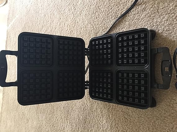 Food Network Belgian Waffle Maker 4 Sections Electric Waffle Irons Kitchen Dining Amazon Com