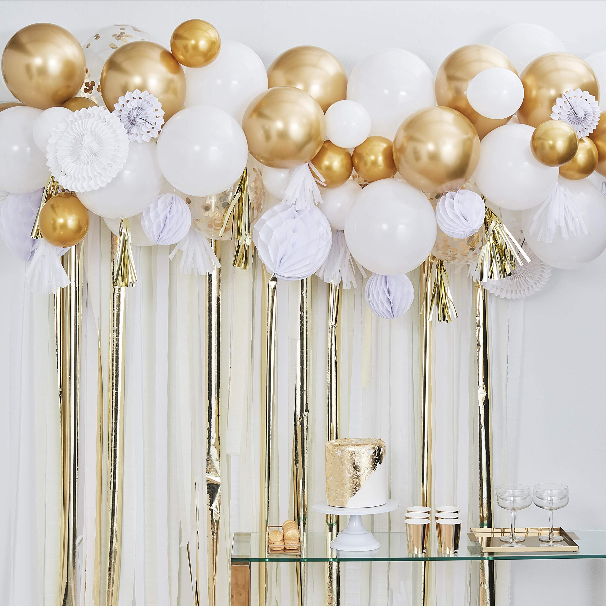 Ginger Ray Gold Balloon and Fan Garland Party Backdrop - Mix It Up