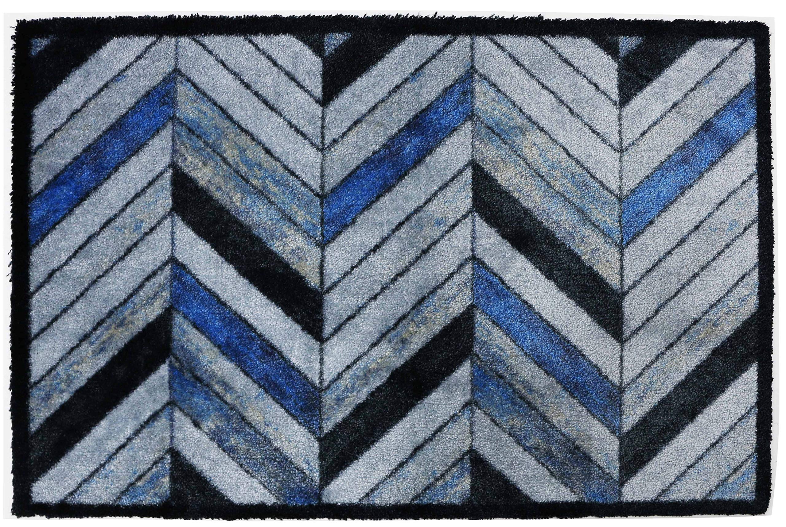 PRIDE OF PLACE Hale Plush Doormat | Silver Chevron Design | Indoor Entrance Doormat | Polyamide with Non-Slip Vinyl Backing | 50 x 80cm