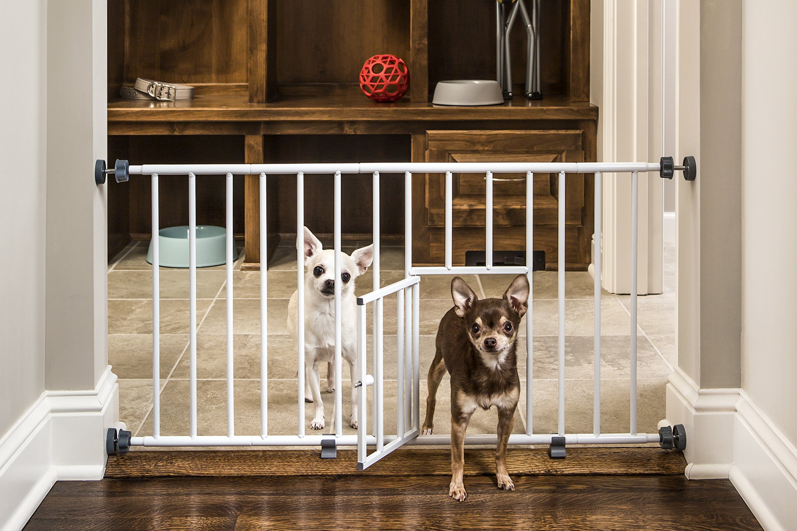 carlson extra wide gate with pet door