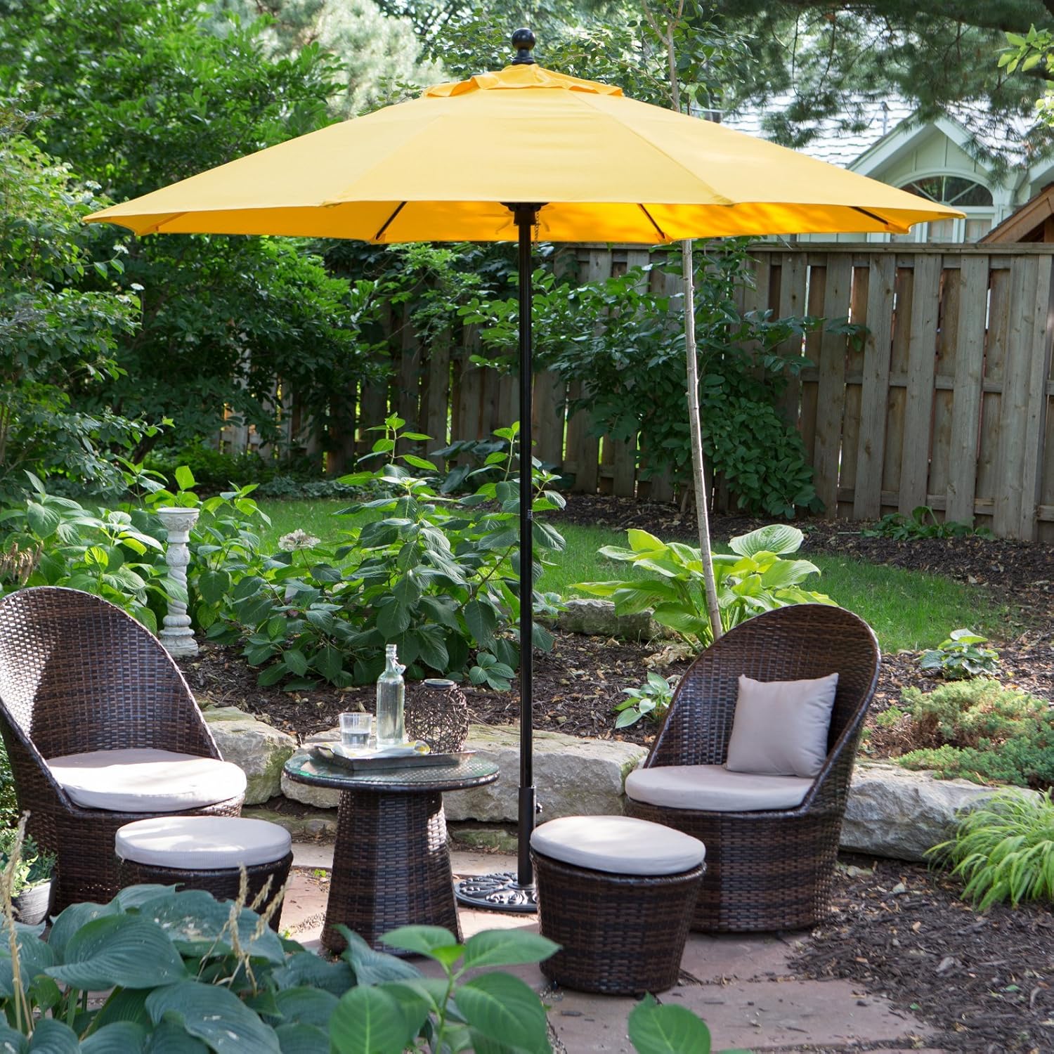 Amazon Com Coral Coast 9 Ft Sunbrella Commercial Grade Aluminum Wind Resistant Patio Umbrella Garden Outdoor