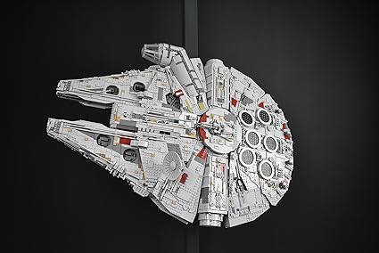 FiguHolder die Halterung für deinen Lego Millennium Falcon Star Wars Set 75192
