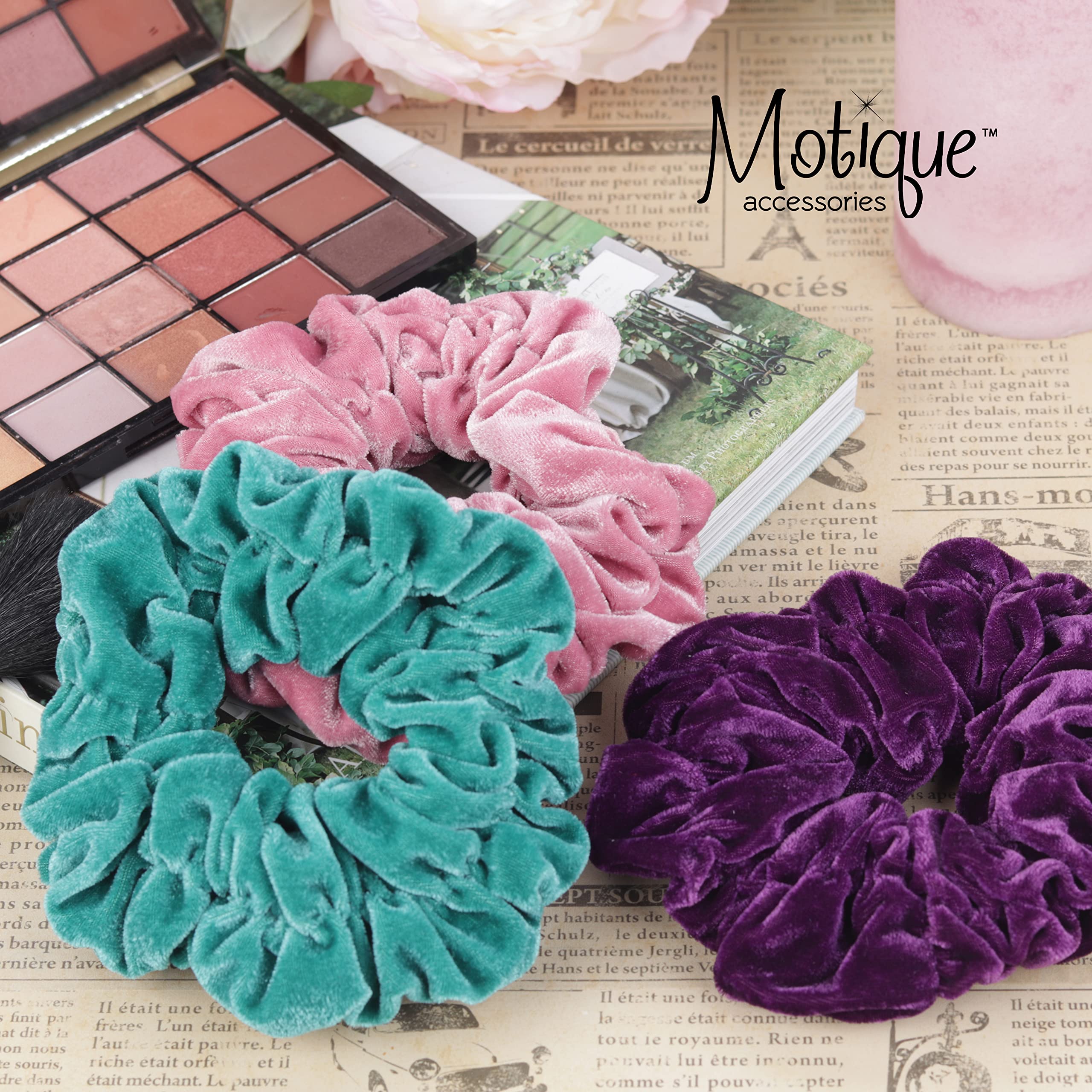 Jumbo Velvet Scrunchy