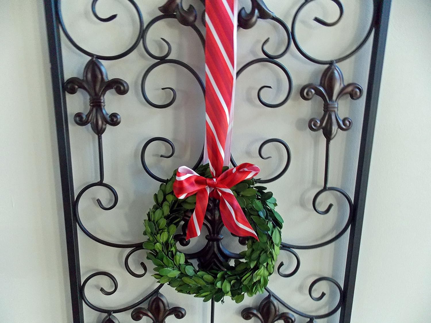 8 Christmas Wreath 