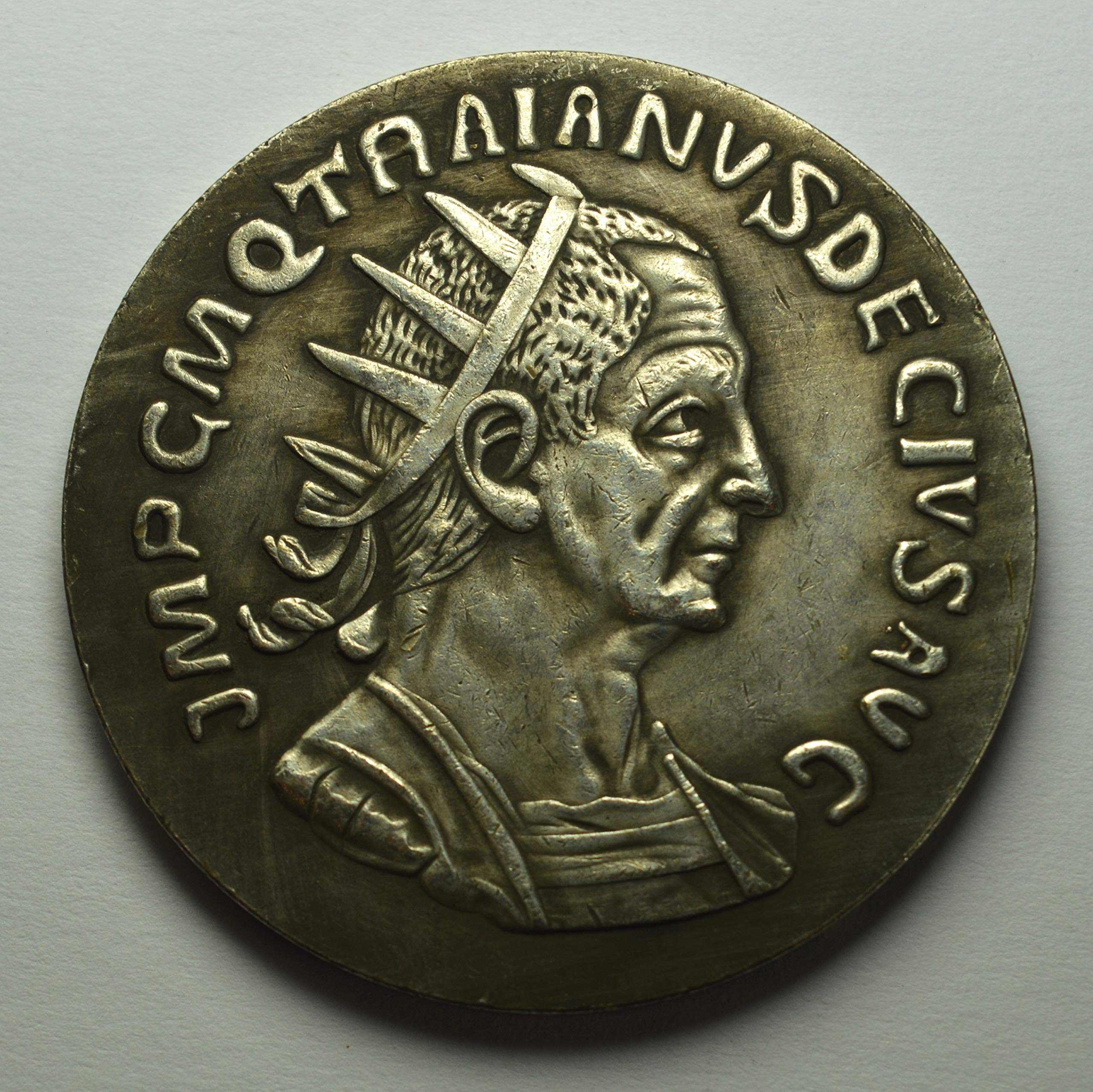 The Commemorative Coin Company Large Roman Silver Emperor Decius Sestertius Coin with Felicitas. 3.5cm 20g .925 Silver Plated. Replica, Reproduction, Collectable, Copy. Museum Quality.