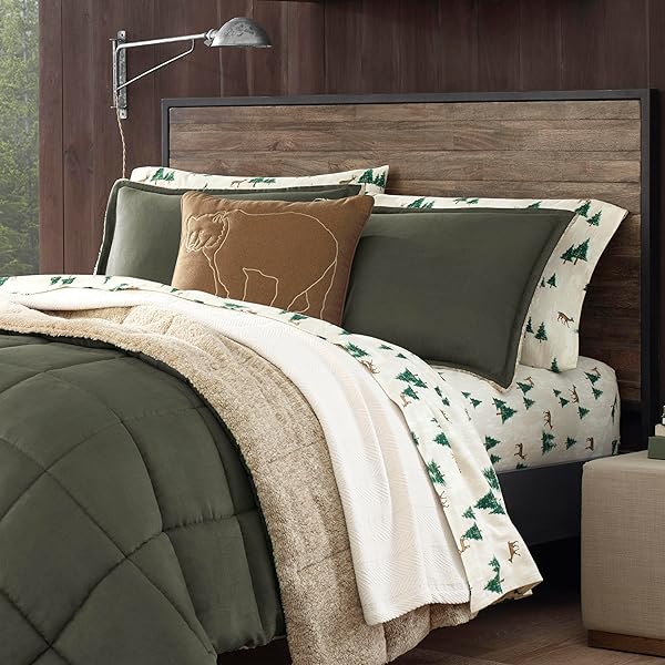 EDDIE BAUER – KING COMFORTER SET, MICROSUEDE BEDDING WITH SOFT SHERPA REVERSE, 3 PIECE BED SET WITH MATCHING PILLOWCASES (SHERWOOD GREEN)