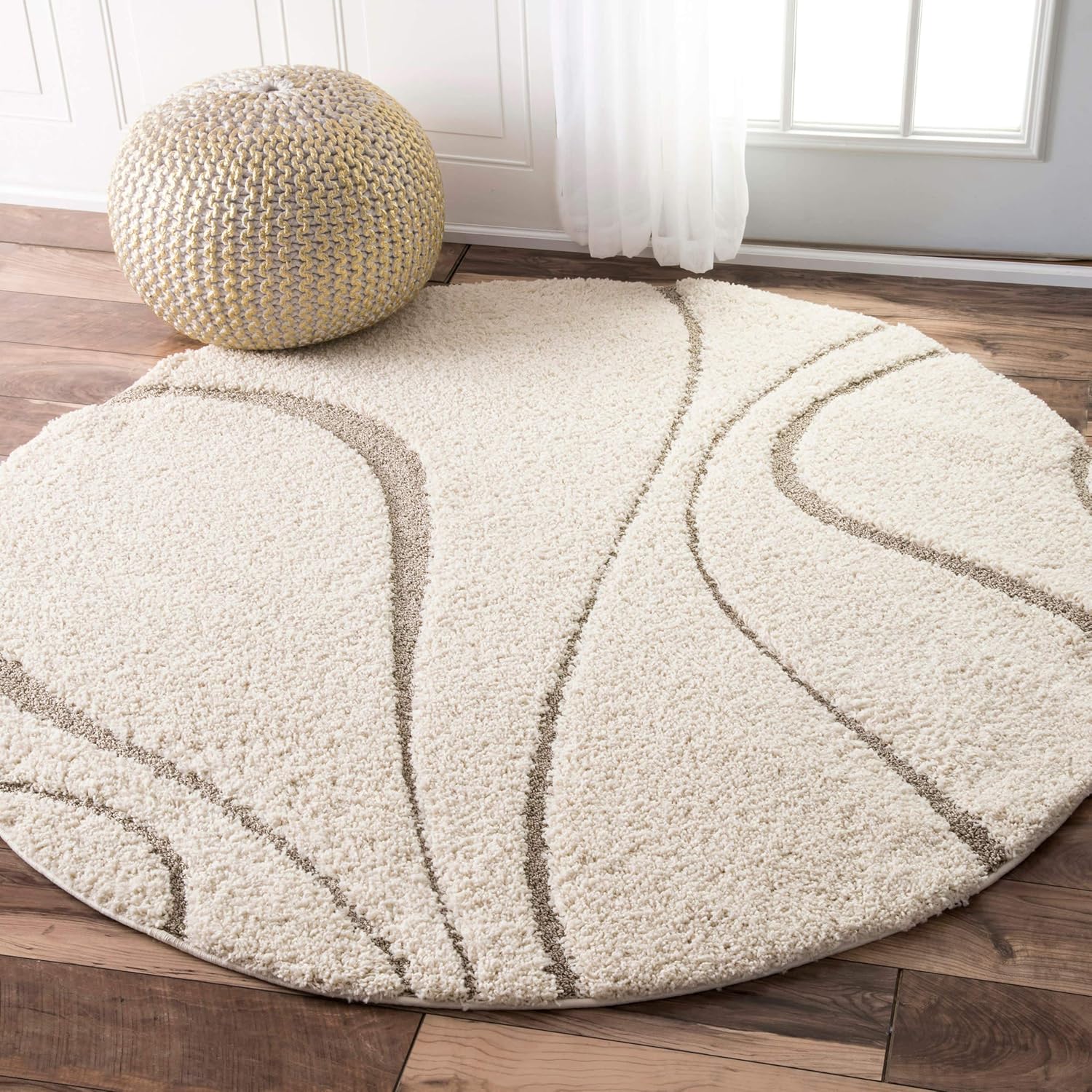 nuLOOM Carolyn Cozy Soft & Plush Shag Area Rug, 4' Round, Cream Amazon