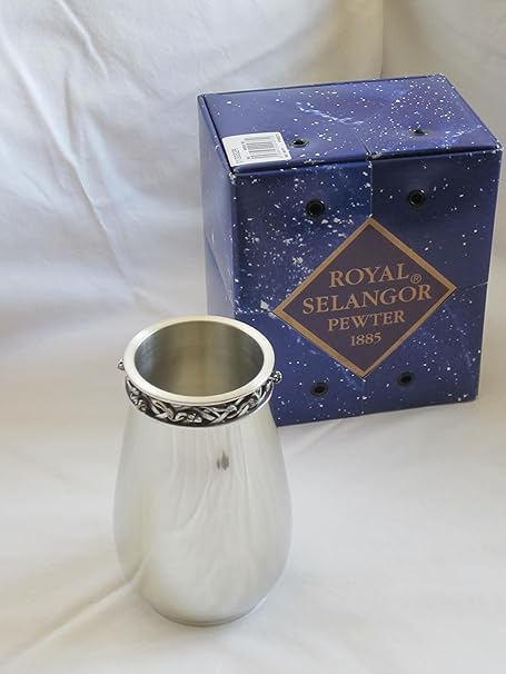 Royal Selangor Pewter Bud Vase Windsor Rose Amazon Co Uk Kitchen