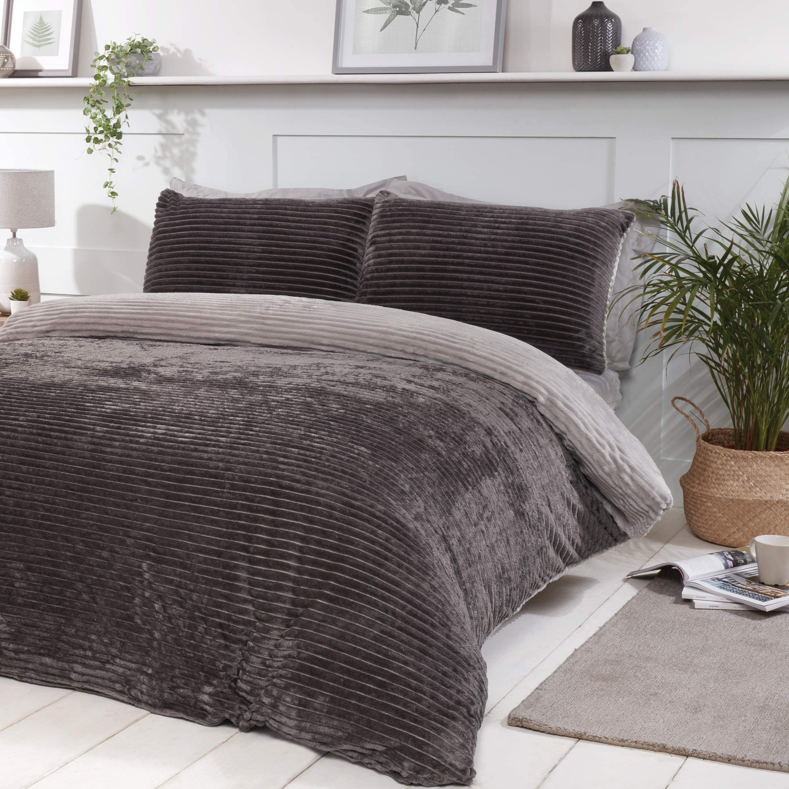 Sleepdown 5056242740926 Duvet Cover Set, Fleece, Grey, King