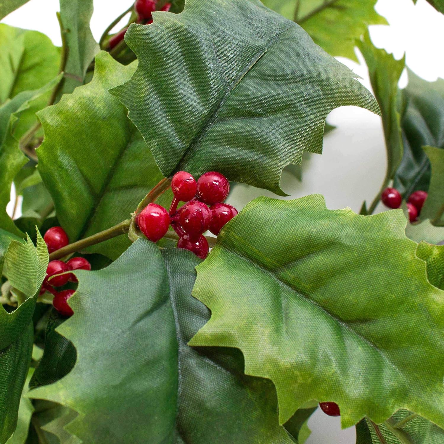 90 Feuilles 45cm Artplants De Buisson De Houx Artificiel Avec Des Baies Decoration De Noel 9 Branches Branche De Houx Plantes Artificielles Ameublement Et Decoration Eng Bouldermicrofinance Org