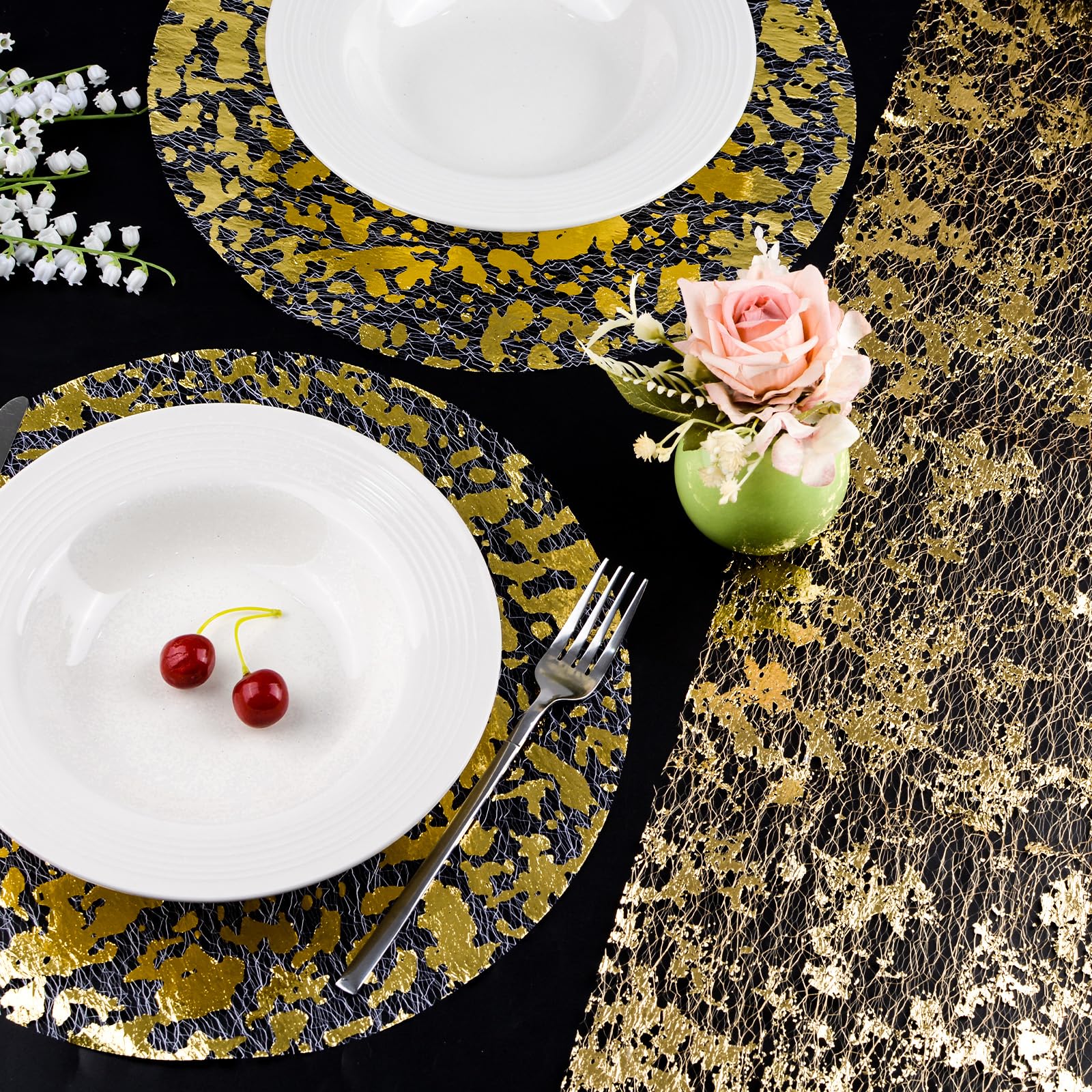 URROMA Meal Mat, 11Pcs Disposable Gold Placemats Set Dining Mat Gold Foil Grid Table Runner Sequin Glitter Foil Metallic Gold Thin Mesh Table Decor