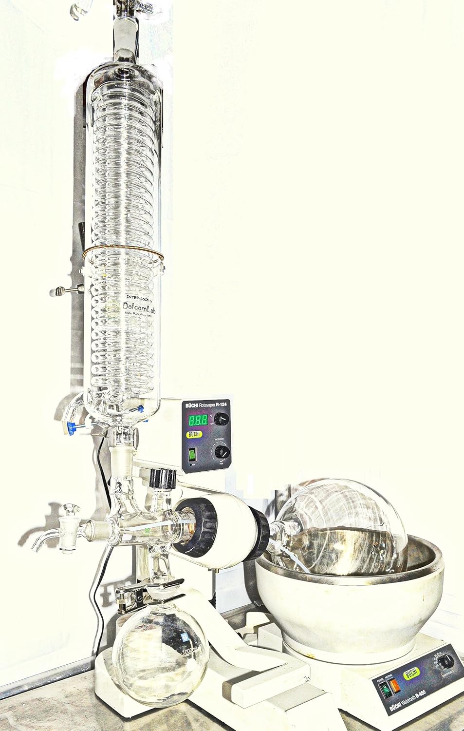 Buchi Rotary Evaporator R124 Unit Has Been Industrial Sized with Interlock 5000mm Condensor and