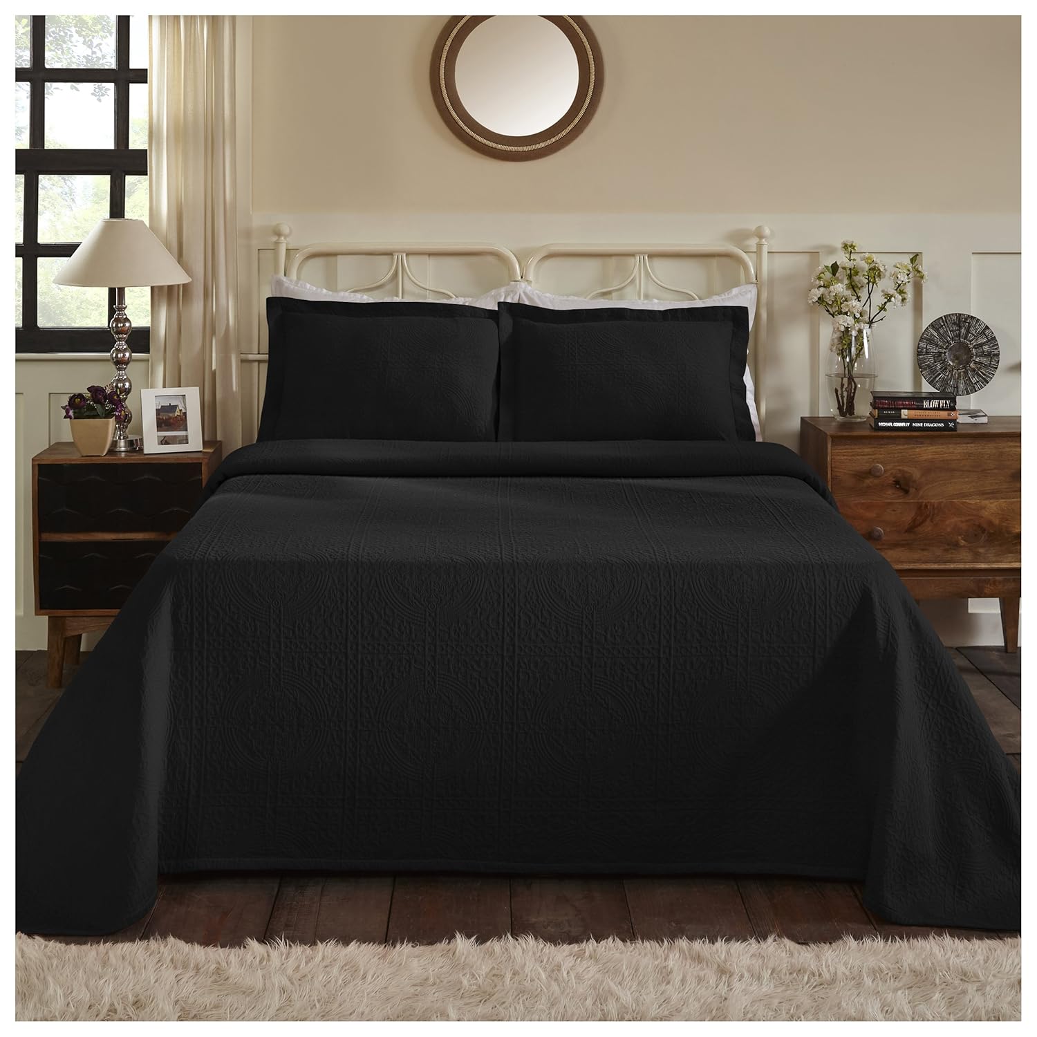 Superior Bedspread with Pillow Shams, Black, Queen Amazon.co.uk
