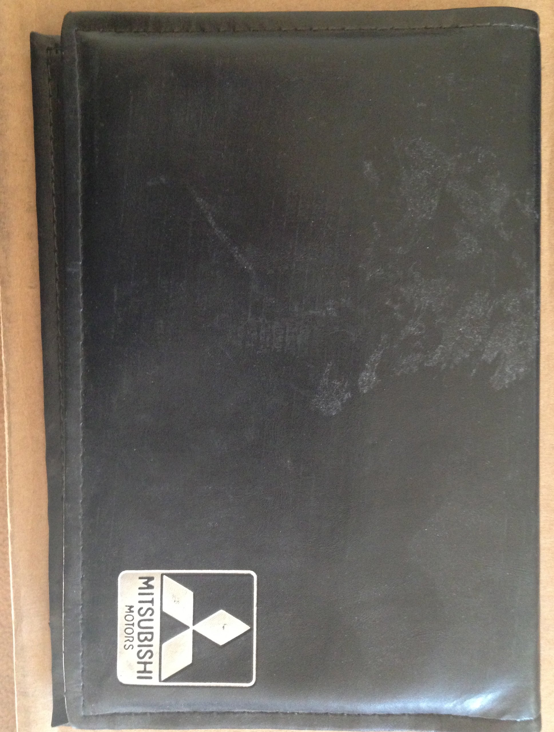 1999 Mitsubishi Eclipse Owners Manual Paperback – 1999
