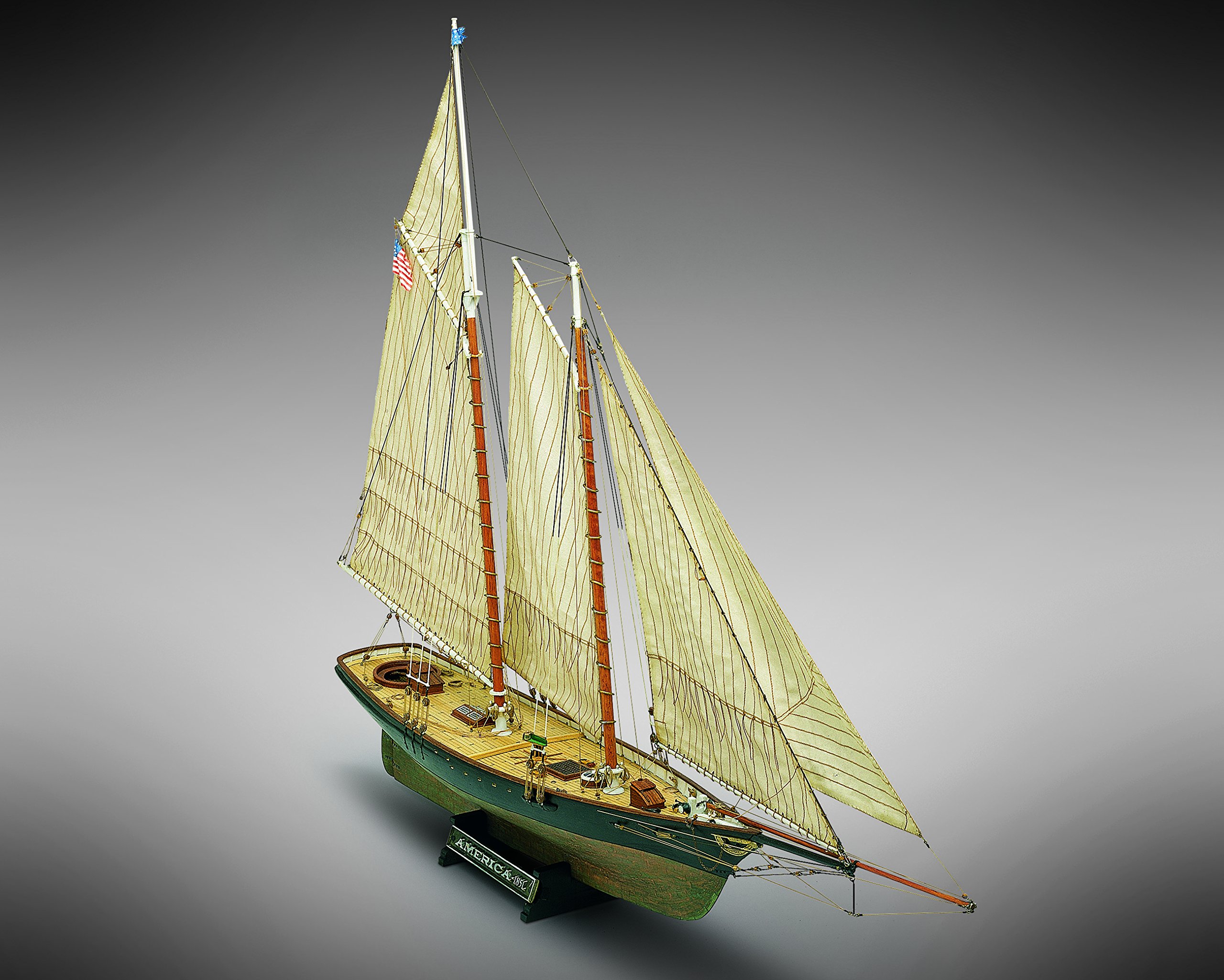 MAMOLI MV26 AMERICA SHIP MODEL KIT Scale: 1/66 Length: 790 mm, Height:580mm