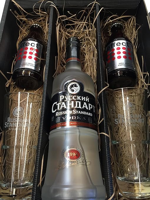 Russian Standard Vodka Set / Geschenkset -Russian Standard Vodka 700ml (40% Vol) + 2x Gläser + 2x Effect Energy Drink 200ml