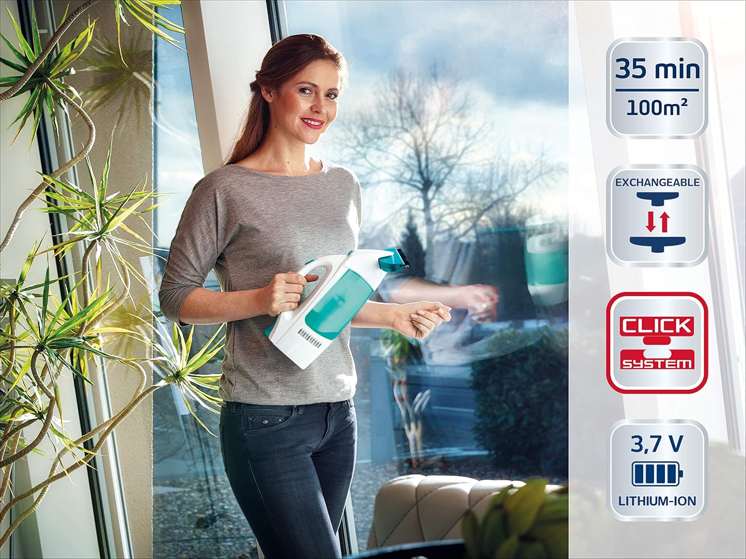 Leifheit Dry and Clean Window Vacuum Cleaner Set including Handle and Washers - Image 4